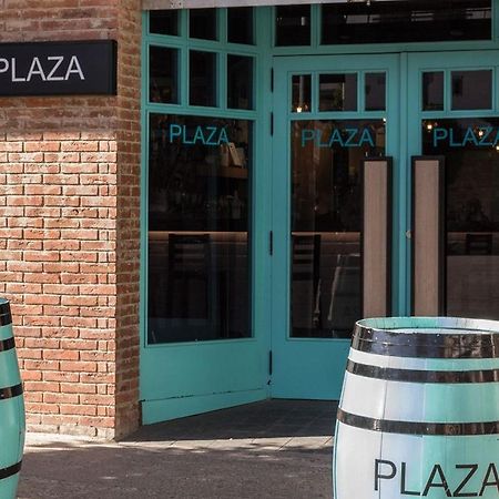 Hostal Plaza Bunuel Eksteriør billede