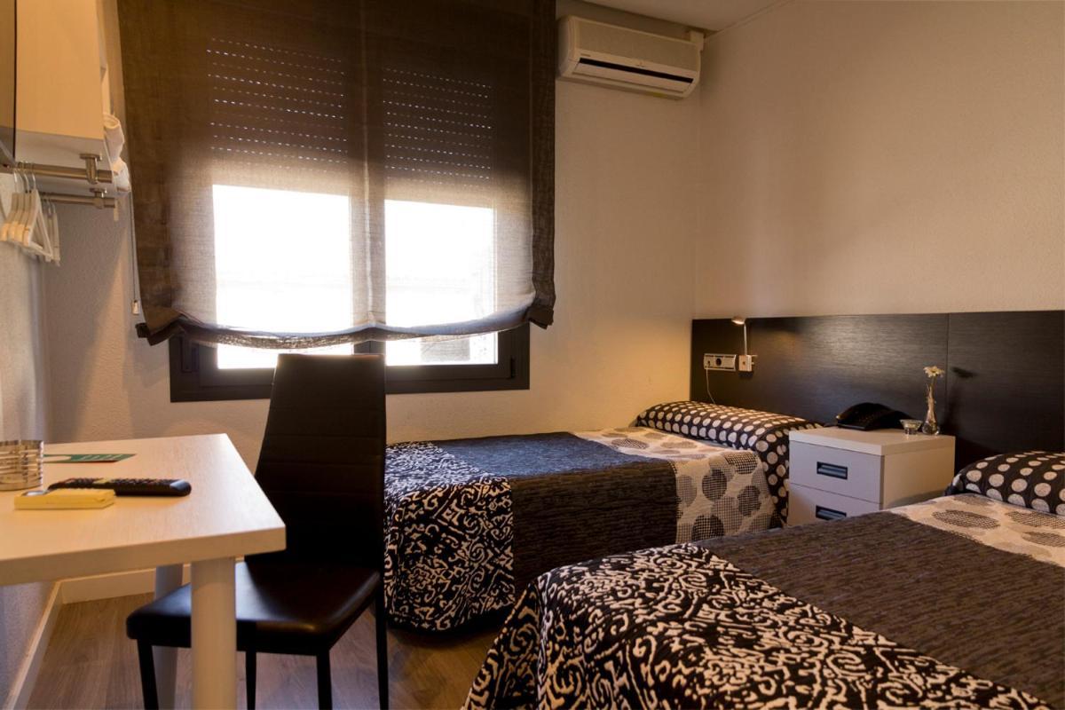 Hostal Plaza Bunuel Eksteriør billede