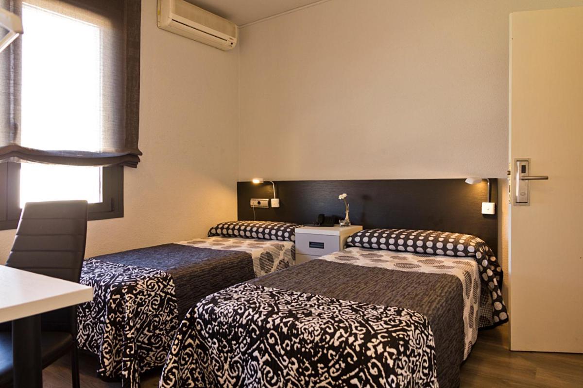 Hostal Plaza Bunuel Eksteriør billede