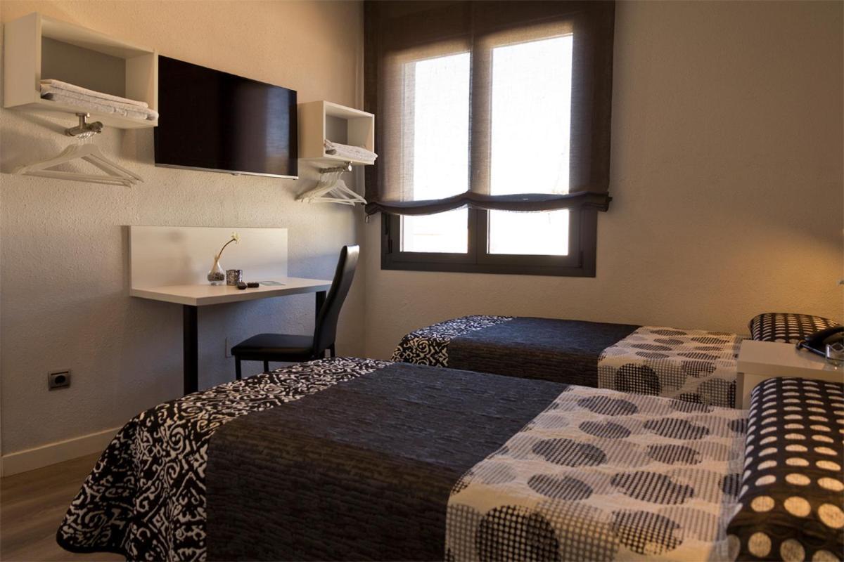 Hostal Plaza Bunuel Eksteriør billede